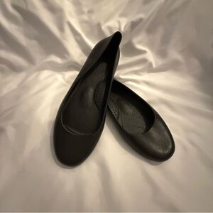 NWOT Okabashi Georgia Ballet Flats